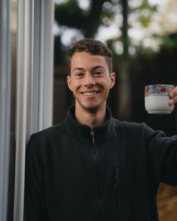 William Dubé - Tambour Café